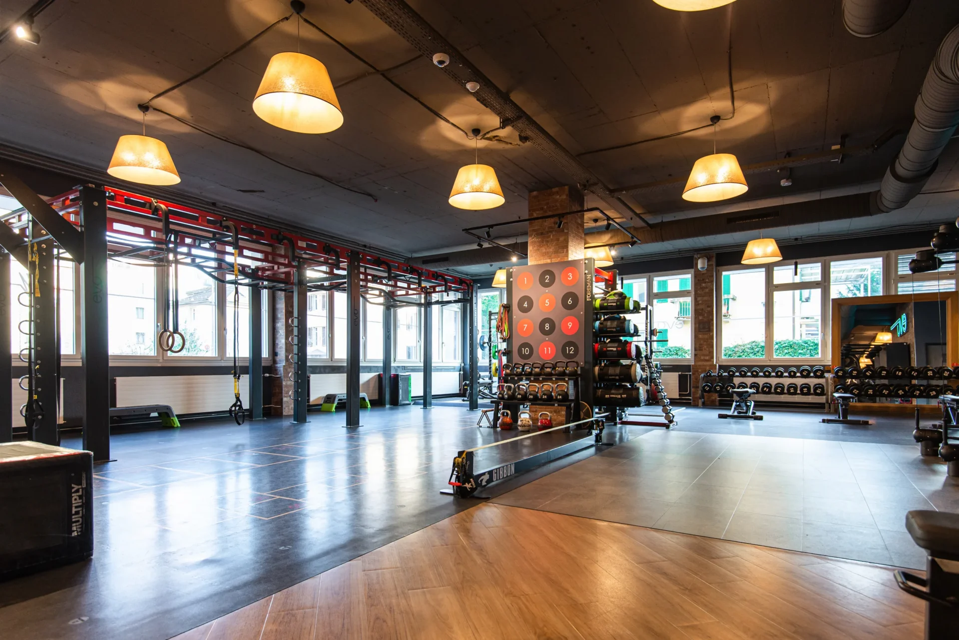 evo zurich enge gym functional zone open layout